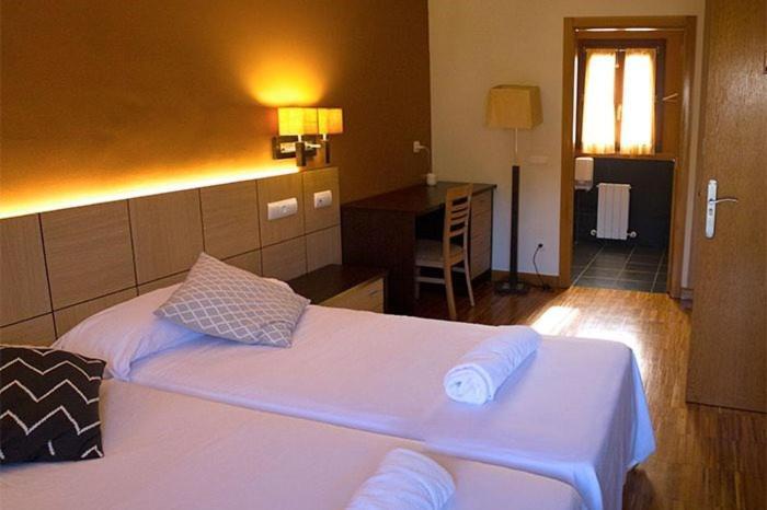 Hotel Valle De Turtzioz Экстерьер фото